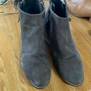 Ladies boots